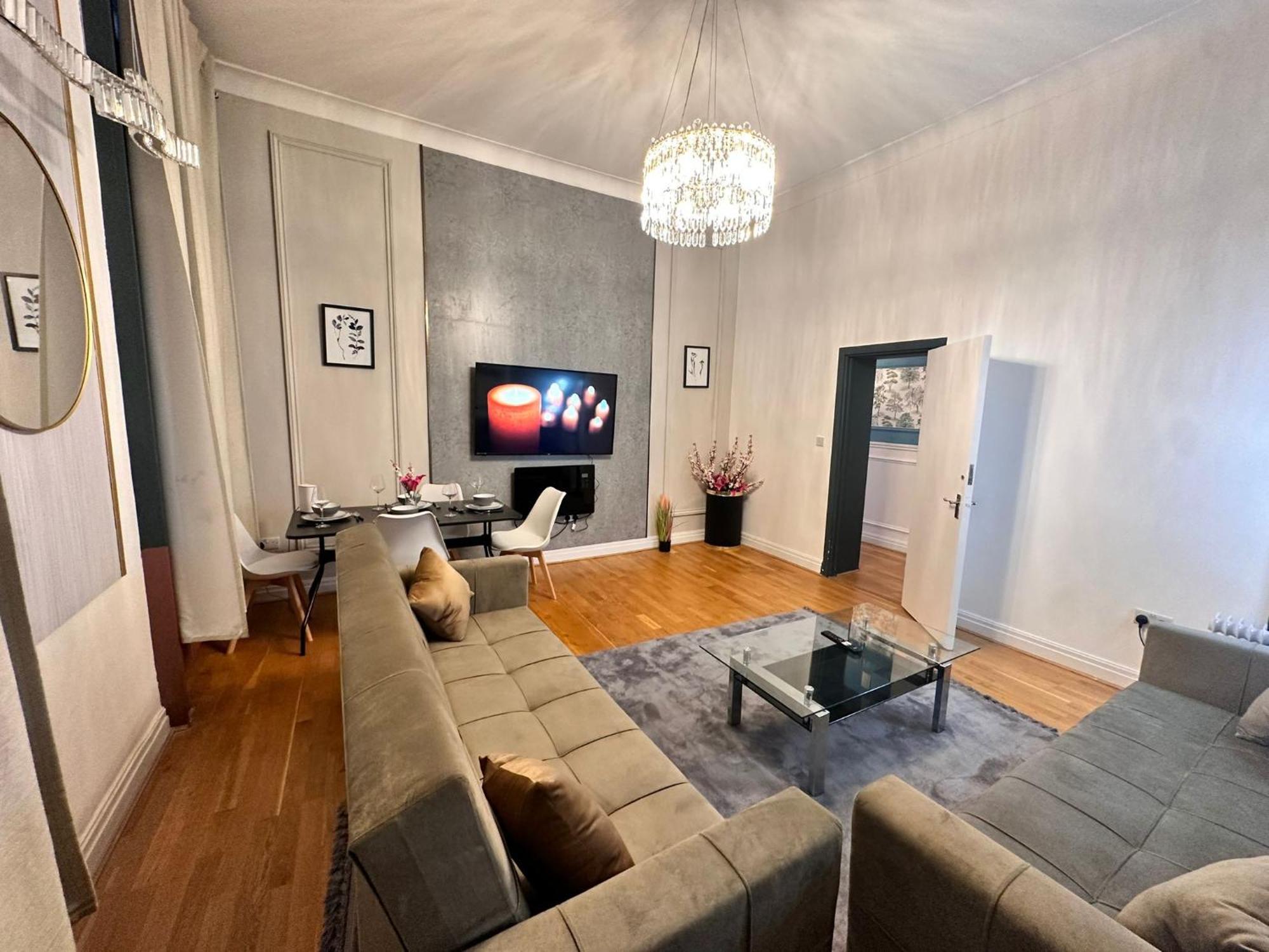Paddington Station - 2-Bedrooms, 2-Baths And Living Room - Posh Apartment In Central London Kültér fotó